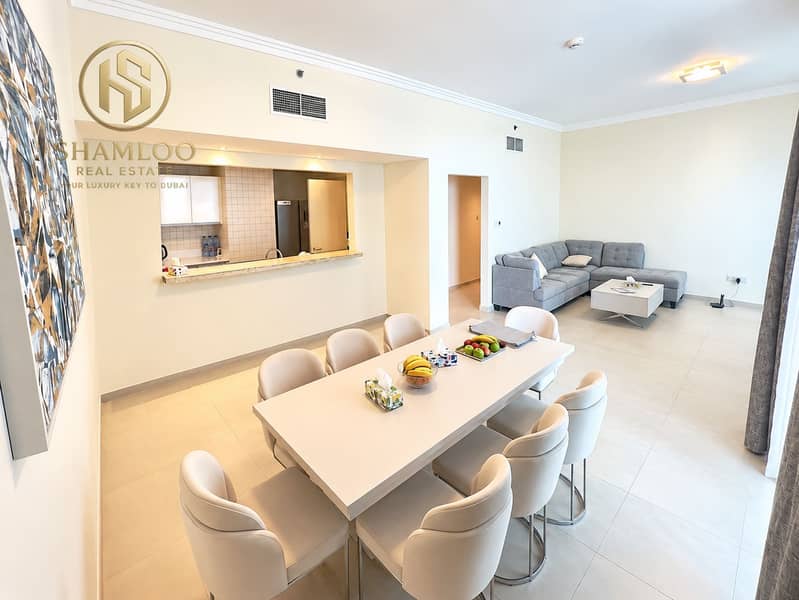 4 Bright Modern Apartment Dining Room. png