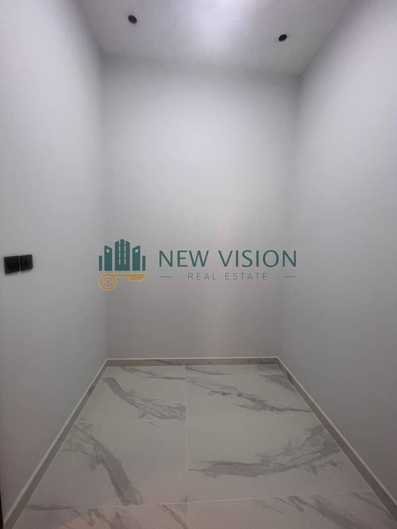 25 WhatsApp Image 2026-10-12 at 10.40. 04 AM (2). jpeg