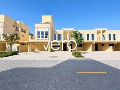 Villa de 4 chambres à à louer à DAMAC Lagoons, Dubai - Photo 1 Villa de 4 chambres à à louer à DAMAC Lagoons, Dubai - Photo 1