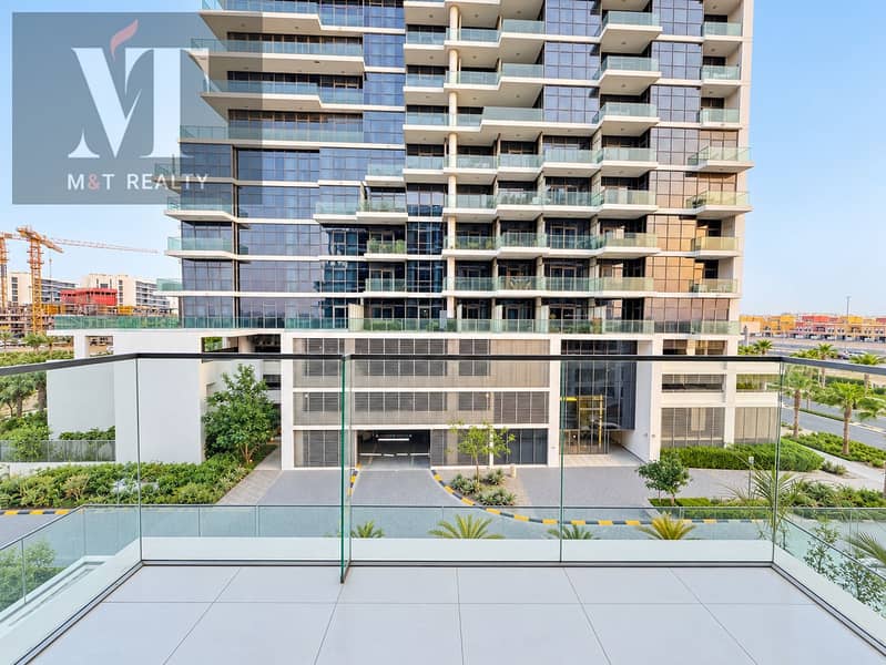 10 Bright, polished modern property interior-20. png