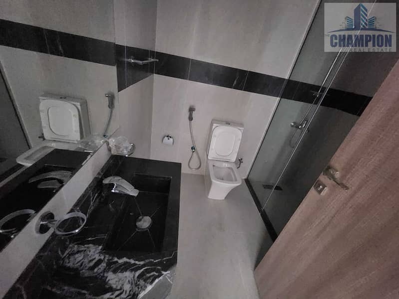 5 63916. jpg