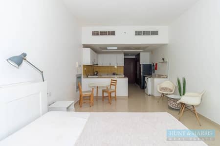 Studio for Rent in Al Marjan Island, Ras Al Khaimah - Amazing Pool View - Furnished Studio for Rent - Al Marjan Island Studio for Rent in Al Marjan Island, Ras Al Khaimah - Amazing Pool View - Furnished Studio for Rent - Al Marjan Island