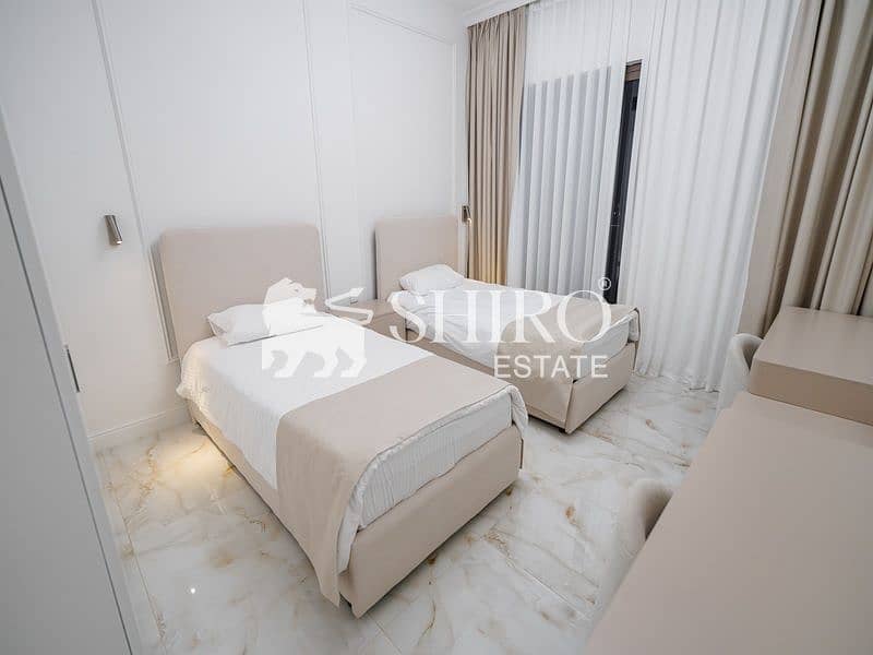 16 Bedroom 002. jpeg