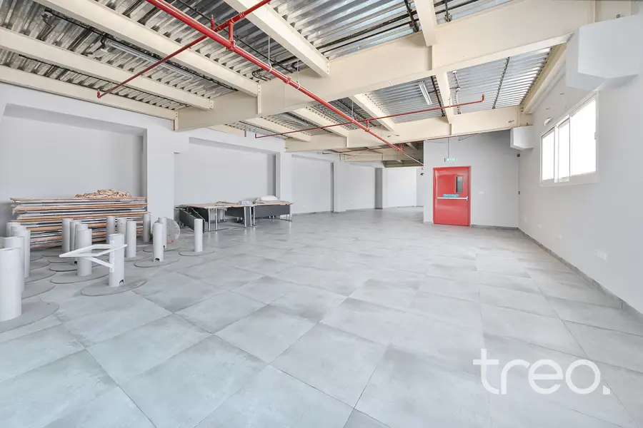 Vacant | Warehouse | 86,000 sqft plot