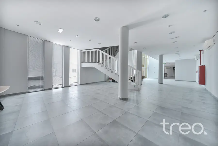 Vacant | Warehouse | 86,000 sqft plot