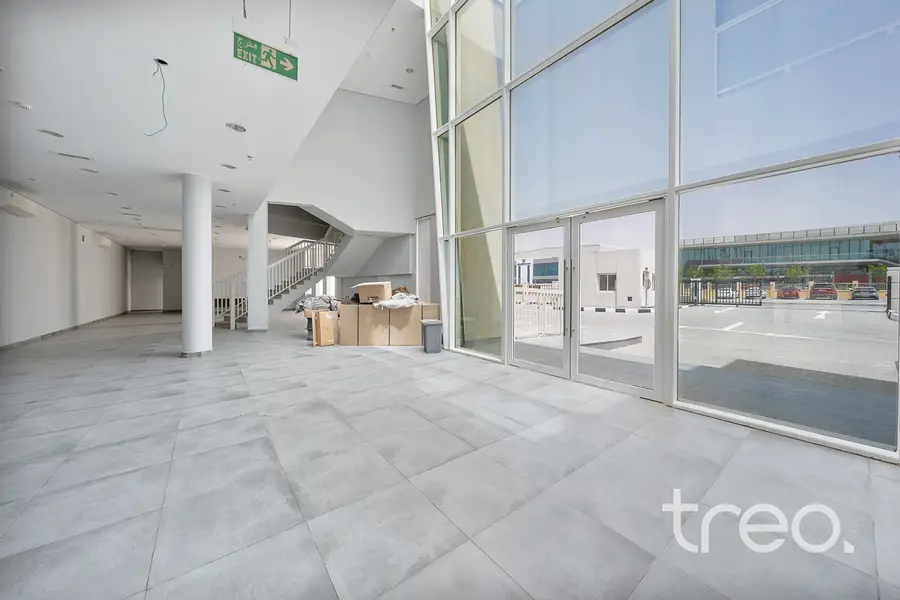 Vacant | Warehouse | 86,000 sqft plot