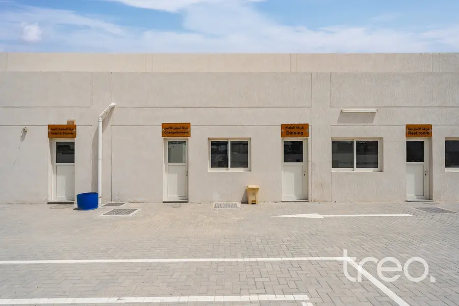 Vacant | Warehouse | 86,000 sqft plot