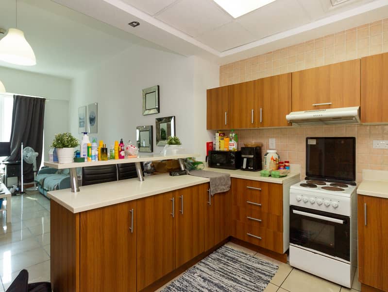 5 Dubai Marina - Sulafa Tower - 2003 - 1BR Furnished - Sajitha-5. jpg