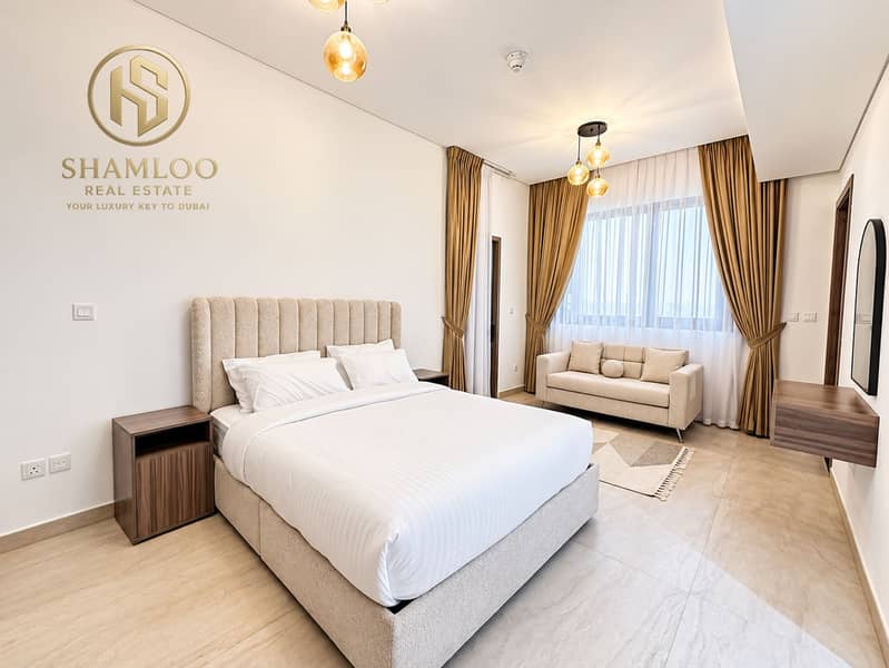 7 Warm Minimalist Bedroom Retreat. png