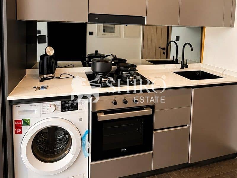 10 Kitchen 001. jpeg