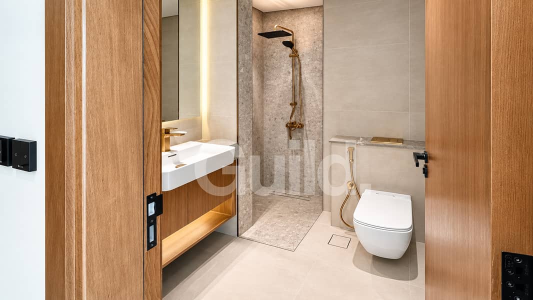 5 Image 5