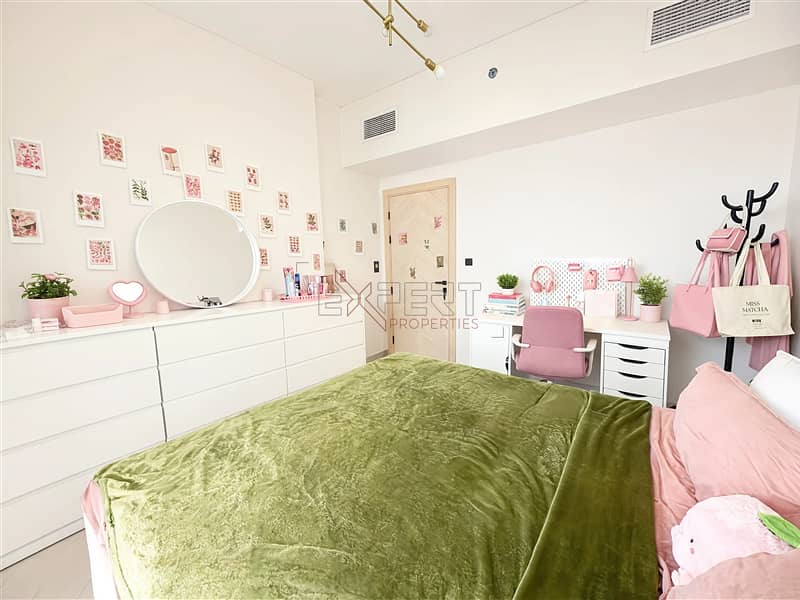 8 Image 8