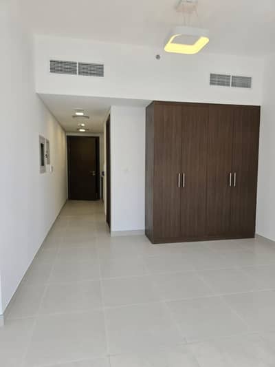Studio de  à à louer à Al Hamriyah, Sharjah - 605cc659-848c-4104-a4f3-4f2aa4e00816. jpeg