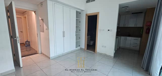 Studio for Rent in Jumeirah Village Circle (JVC), Dubai - WhatsApp Image 2026-10-10 at 5.46. 38 PM. jpeg Studio for Rent in Jumeirah Village Circle (JVC), Dubai - WhatsApp Image 2026-10-10 at 5.46. 38 PM. jpeg