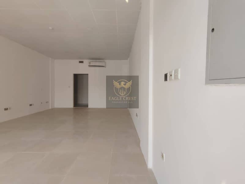 Negozio a International City,England Cluster,X-10, 65000 AED - 16826120 Negozio a International City,England Cluster,X-10, 65000 AED - 16826120