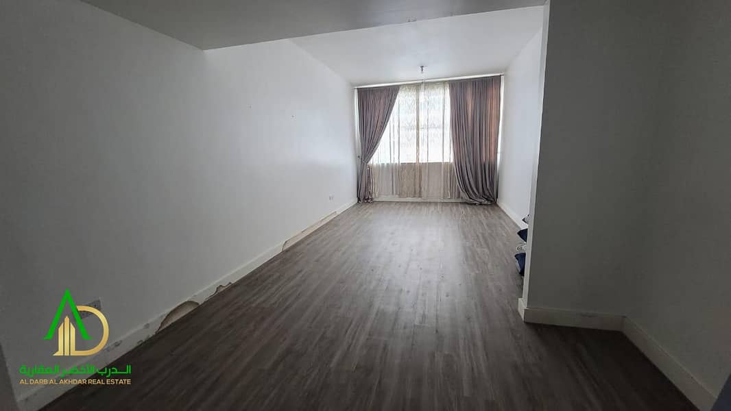 2 66288bd7-dc7d-4acd-aa9e-560e74ebcc09. jpg