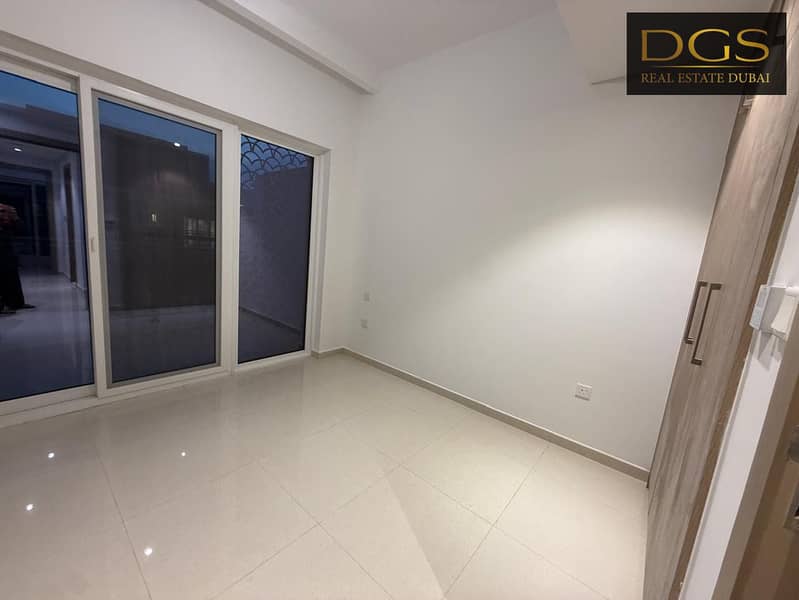 Close to Park and Amenities | Unblocked Backyard View Close to Park and Amenities | Unblocked Backyard View