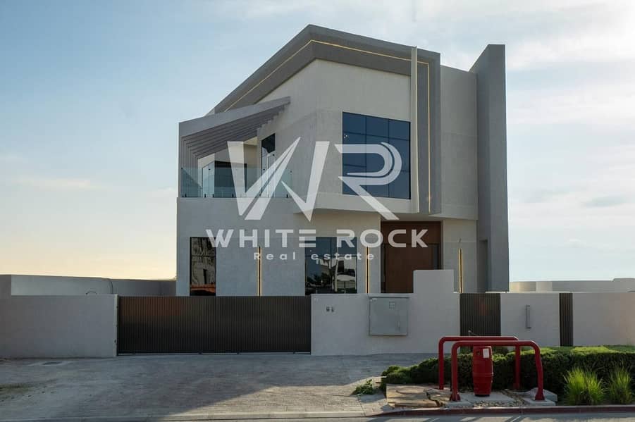 Luxury 5BR Villa | Private Pool | Exclusive Living Luxury 5BR Villa | Private Pool | Exclusive Living