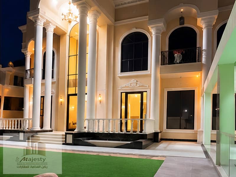 3 02_facade_courtyard. jpg