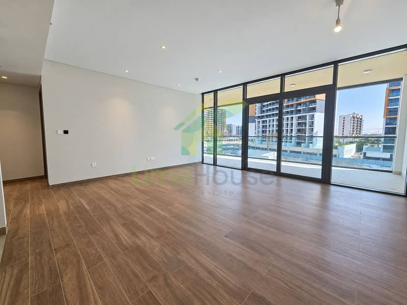 3 03-dubai-sobha-hartland-sobha-waves-opulence-3-bedroom-apartment-living-room-02. jpg