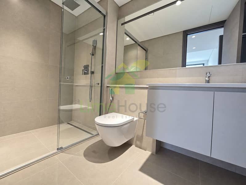 21 20-dubai-sobha-hartland-sobha-waves-opulence-3-bedroom-apartment-bathroom-21. jpg