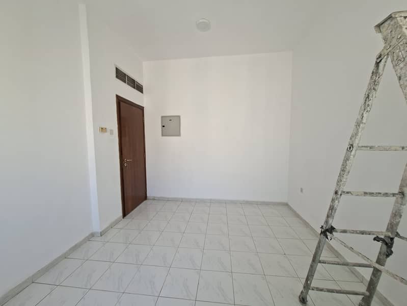 8 39457. jpg