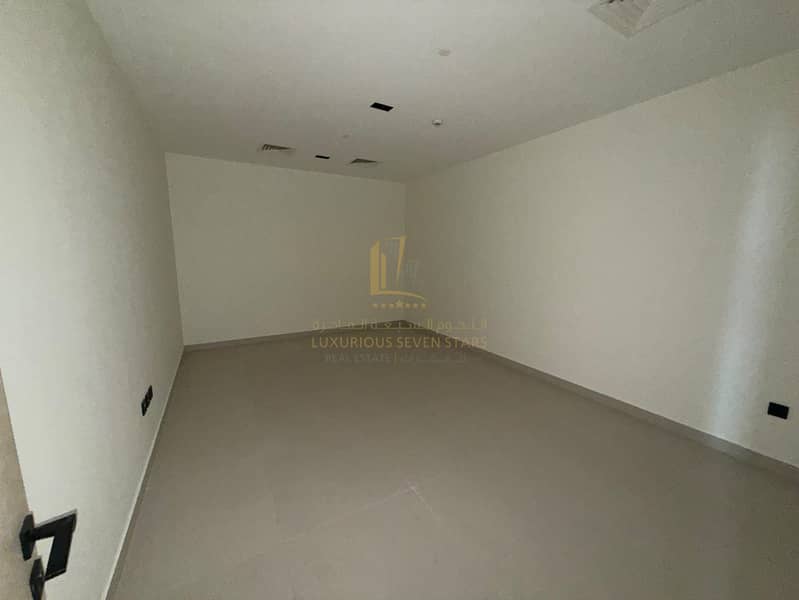 20 WhatsApp Image 2026-10-12 at 2.54. 11 PM (1). jpeg