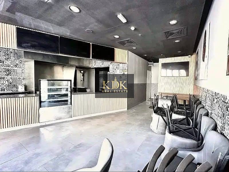 6 c70cee6f-915a-48a2-a8eb-67285240a7d2. jpg