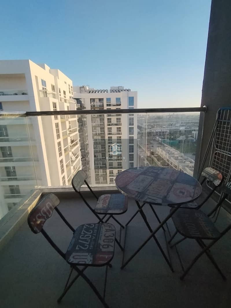 Prime Location | Chiller Free| Vacant Now Prime Location | Chiller Free| Vacant Now
