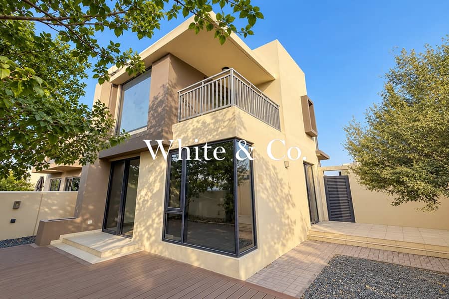 Partially Renovated | Single Row | Vacant Partially Renovated | Single Row | Vacant