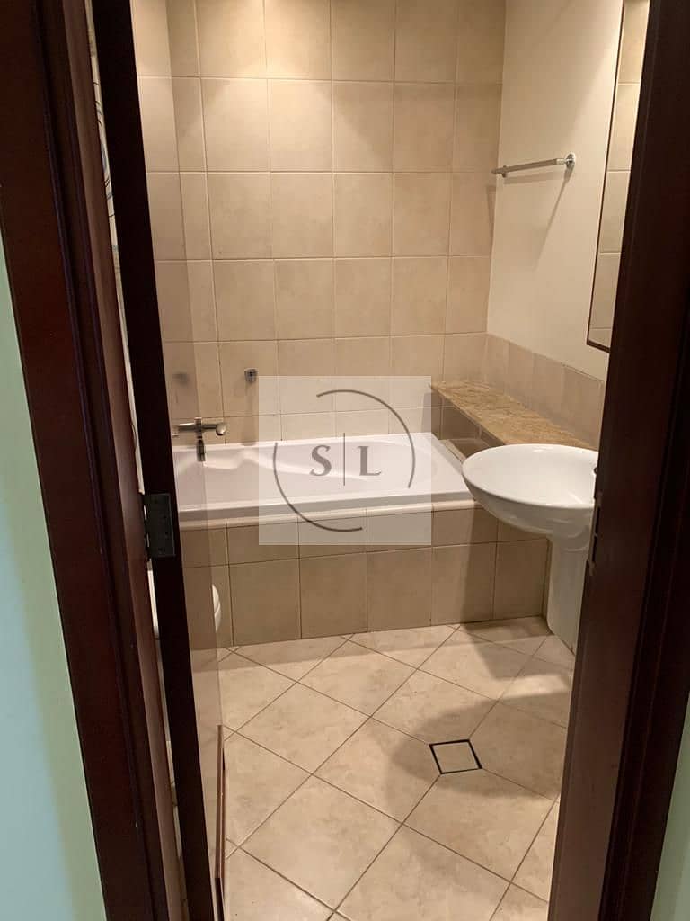 13 157464. jpg