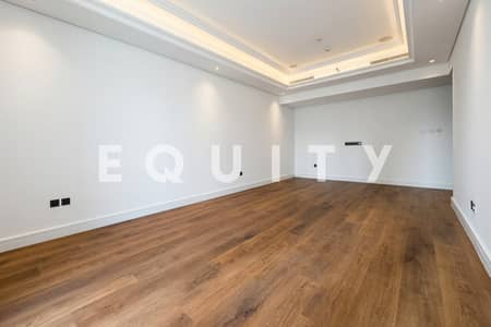 2 Bedroom Flat for Rent in Downtown Dubai, Dubai - Unfurnished | Spacious Layout | Maid's Room
