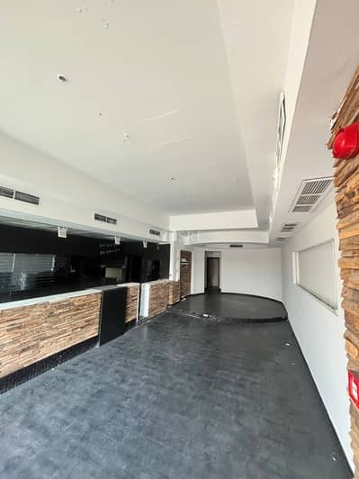 Shop for Rent in Dubai Marina, Dubai - Prime Retail Shop | Royal Oceanic | Dubai Marina