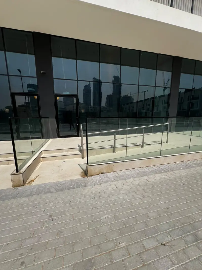 Hottest Deal in the Market | Shell en Core | Near Entrance |
