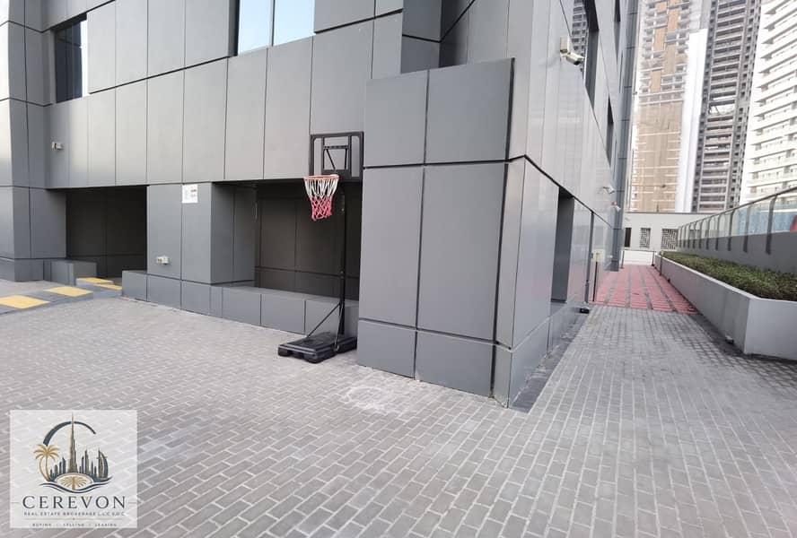 11 kids play area 3. jpg