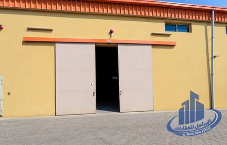 Warehouse for Rent in Emirates Modern Industrial Area, Umm Al Quwain - a521a5a0-16f4-40b1-b7dc-e6bf15d155c6. jpg Warehouse for Rent in Emirates Modern Industrial Area, Umm Al Quwain - a521a5a0-16f4-40b1-b7dc-e6bf15d155c6. jpg