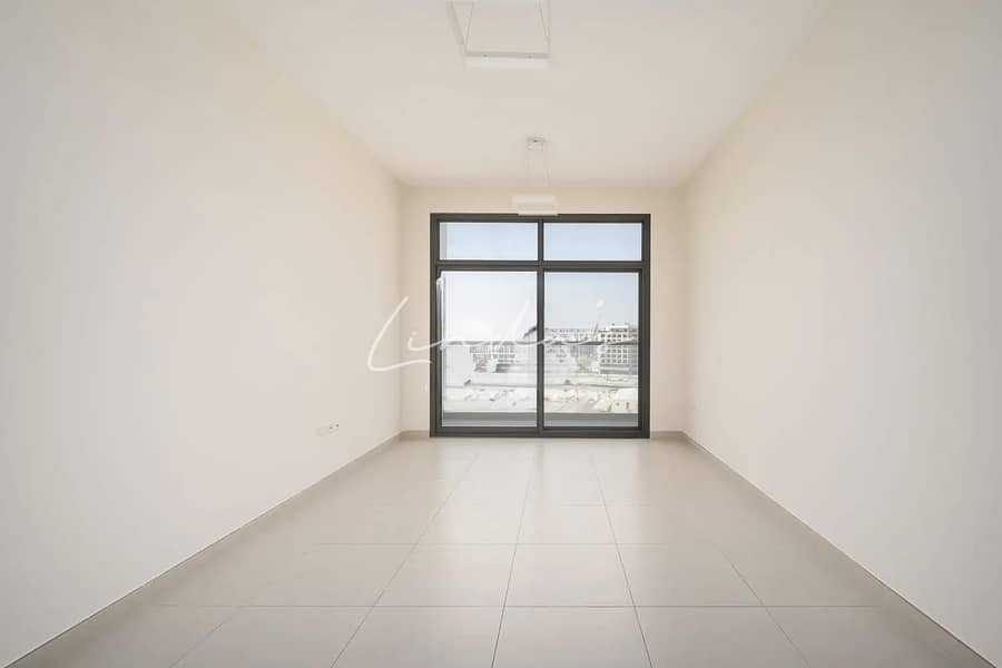 2 images image img