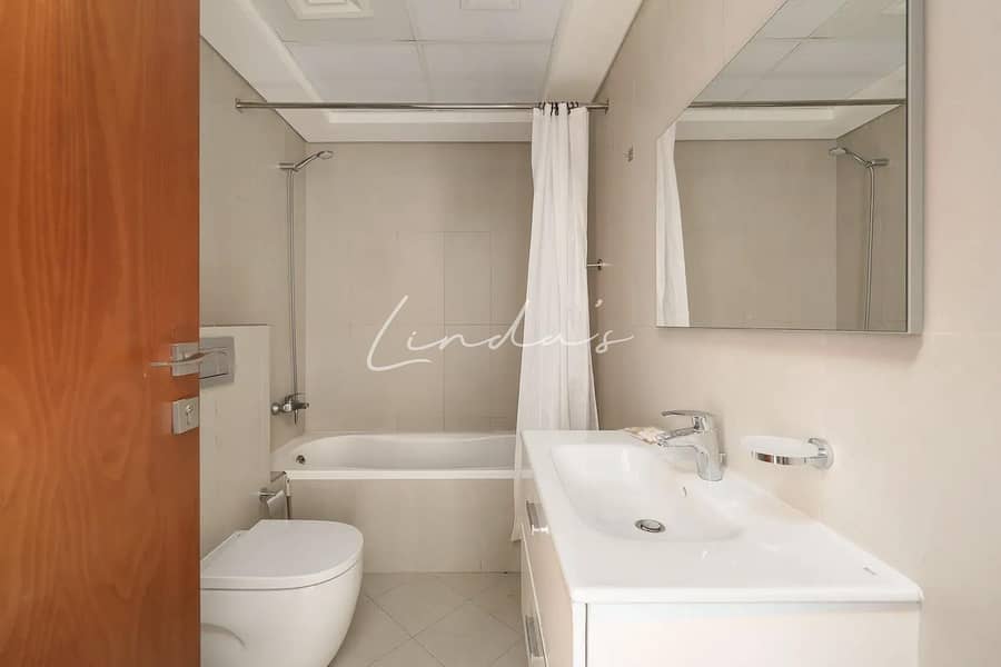 4 images image img