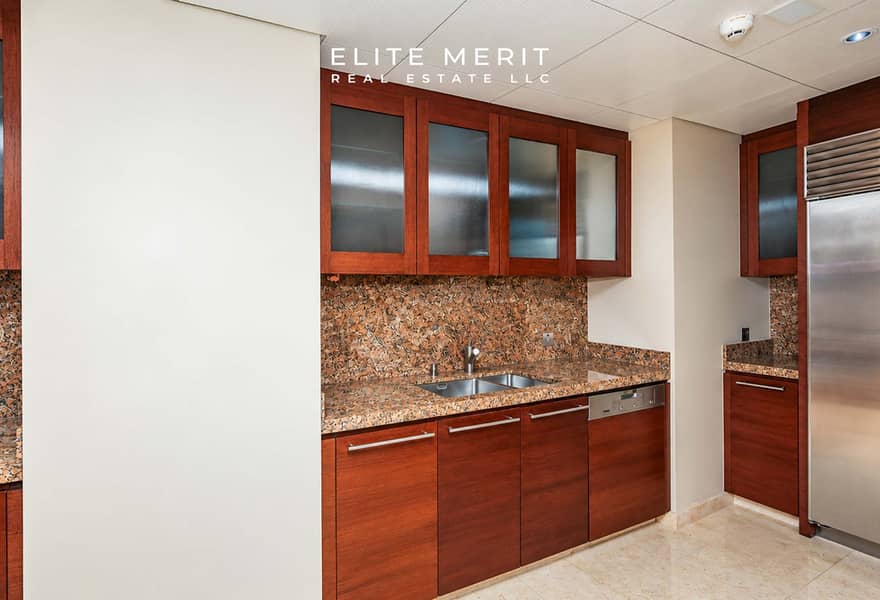 4 Modern Cherrywood Kitchen with Granite Details. jpg