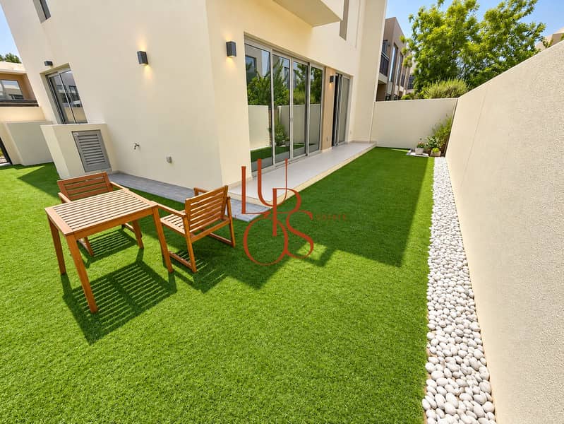 13 04_Lupos_Luxury_Portal. jpg