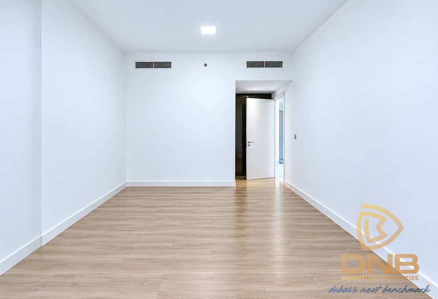 4 image_3