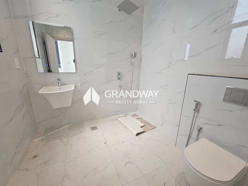 11 Spacious Villa I Family Living I Best Deal — photo 11