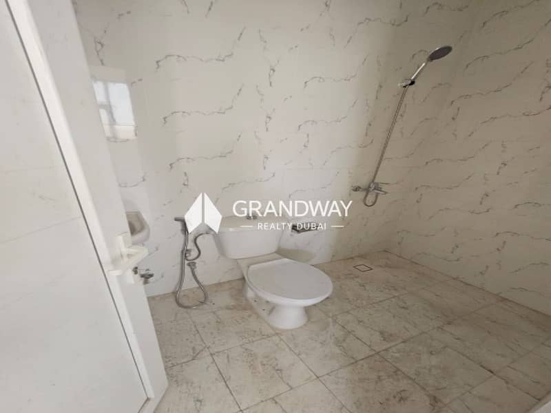 17 Spacious Villa I Family Living I Best Deal — photo 17