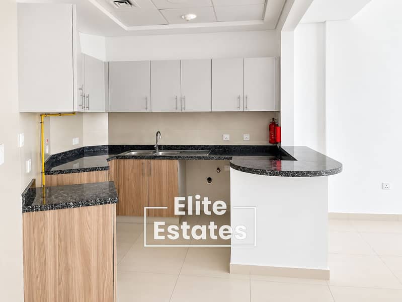 15 Modern Minimalist Kitchenette Interior. png