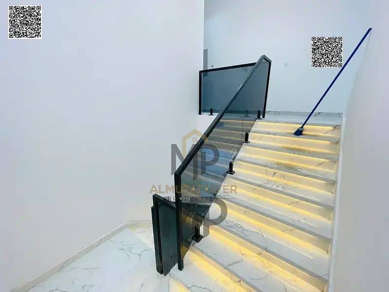 12 batch_872392043-800x600. webp