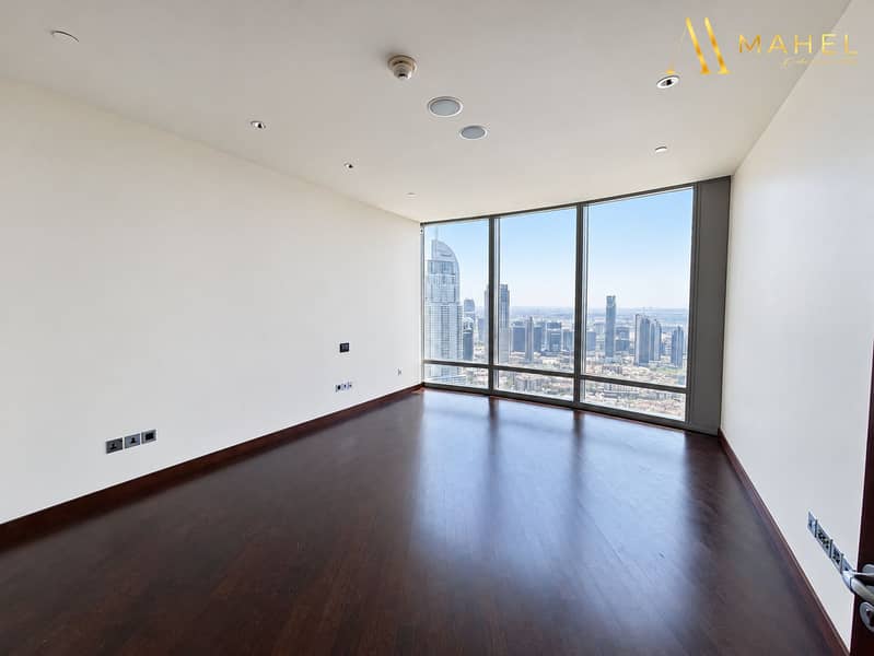 8 Unfurnished apartment with skyline view-1. png