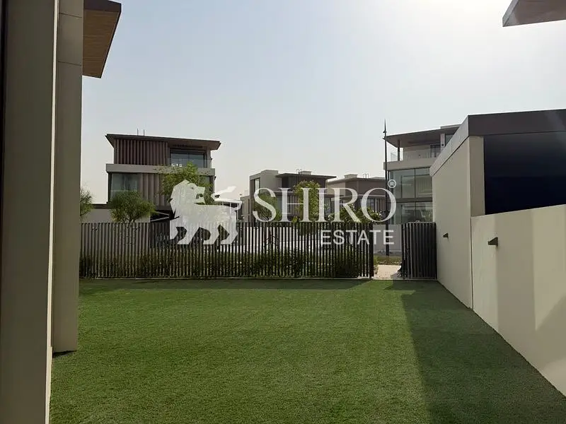4BR + Maid + Study | Private Lift | Large Plot