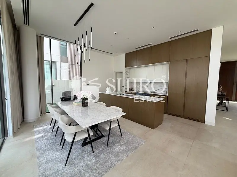 4BR + Maid + Study | Private Lift | Large Plot
