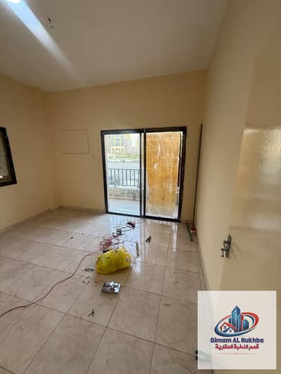 Appartement de 2 chambres à à louer à Abu Shagara, Sharjah - WhatsApp Image 2026-10-12 at 3.34. 13 PM. jpeg