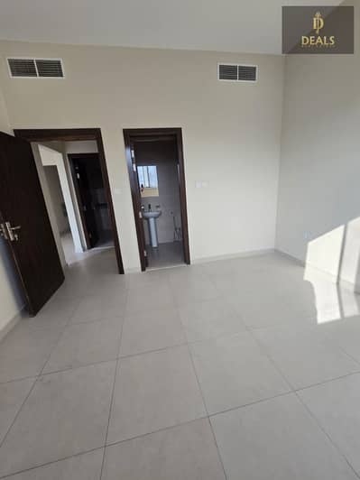 1 Slaapkamer Appartement te Huur in Al Jurf, Ajman - WhatsApp Image 2026-10-12 at 5.11. 56 PM (1). jpeg 1 Slaapkamer Appartement te Huur in Al Jurf, Ajman - WhatsApp Image 2026-10-12 at 5.11. 56 PM (1). jpeg